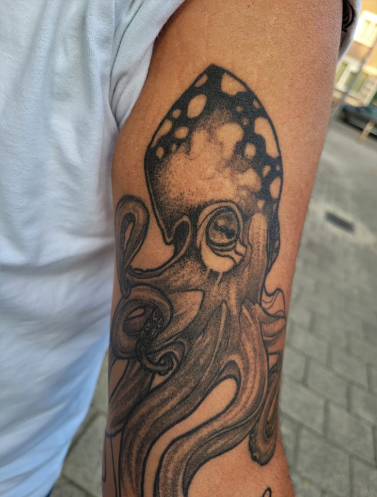 octopus tattoo, inkfish tattoo Rotterdam