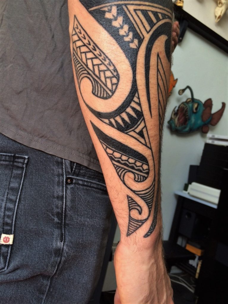 polynesian arm tattoo tribal ink